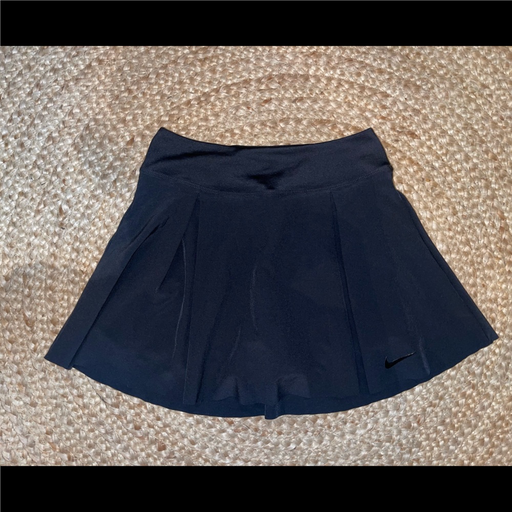 Nike Women's Club 15'' Golf Skirt